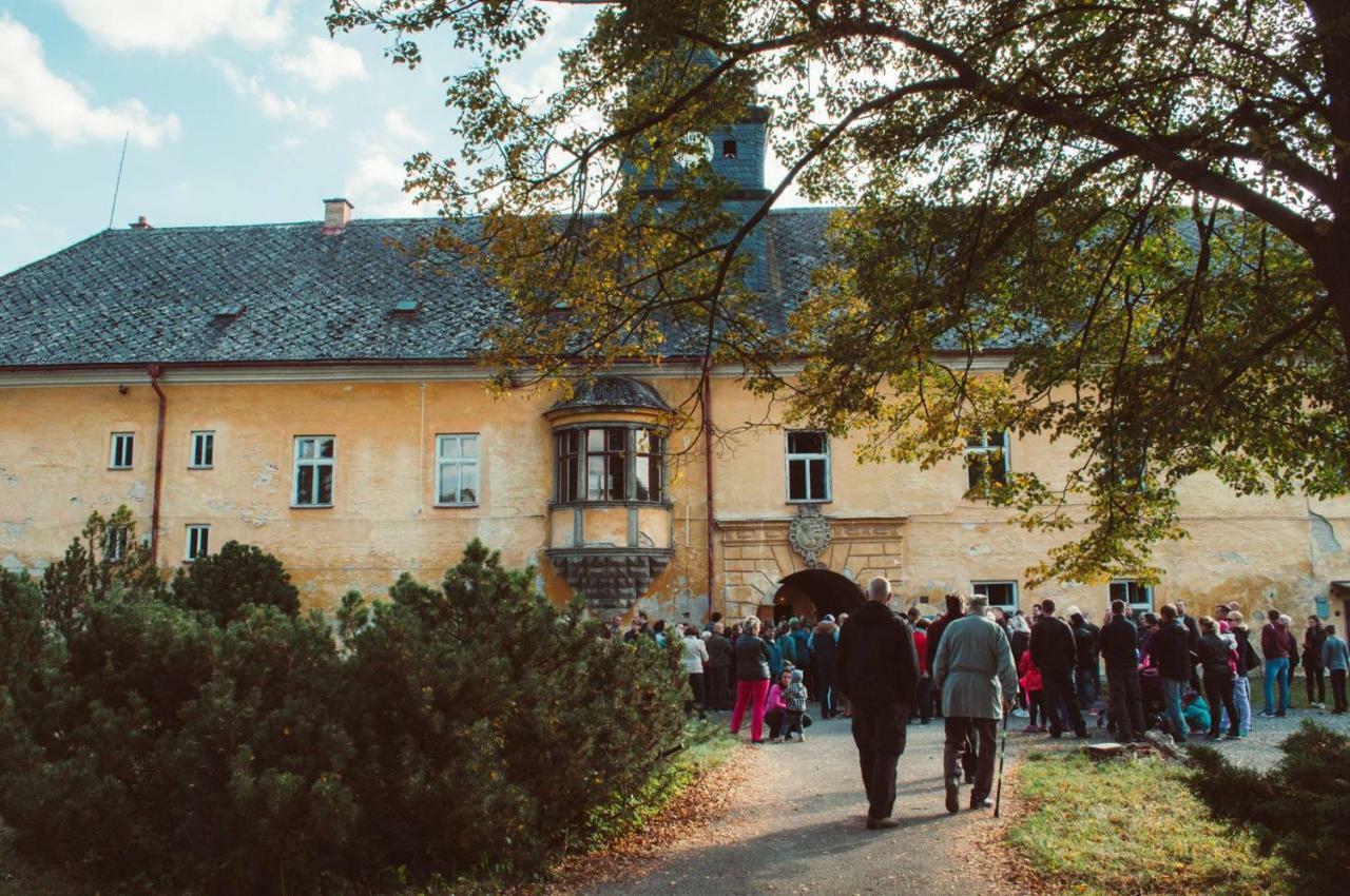 Zamek Ruda Nad Moravou公寓 外观 照片